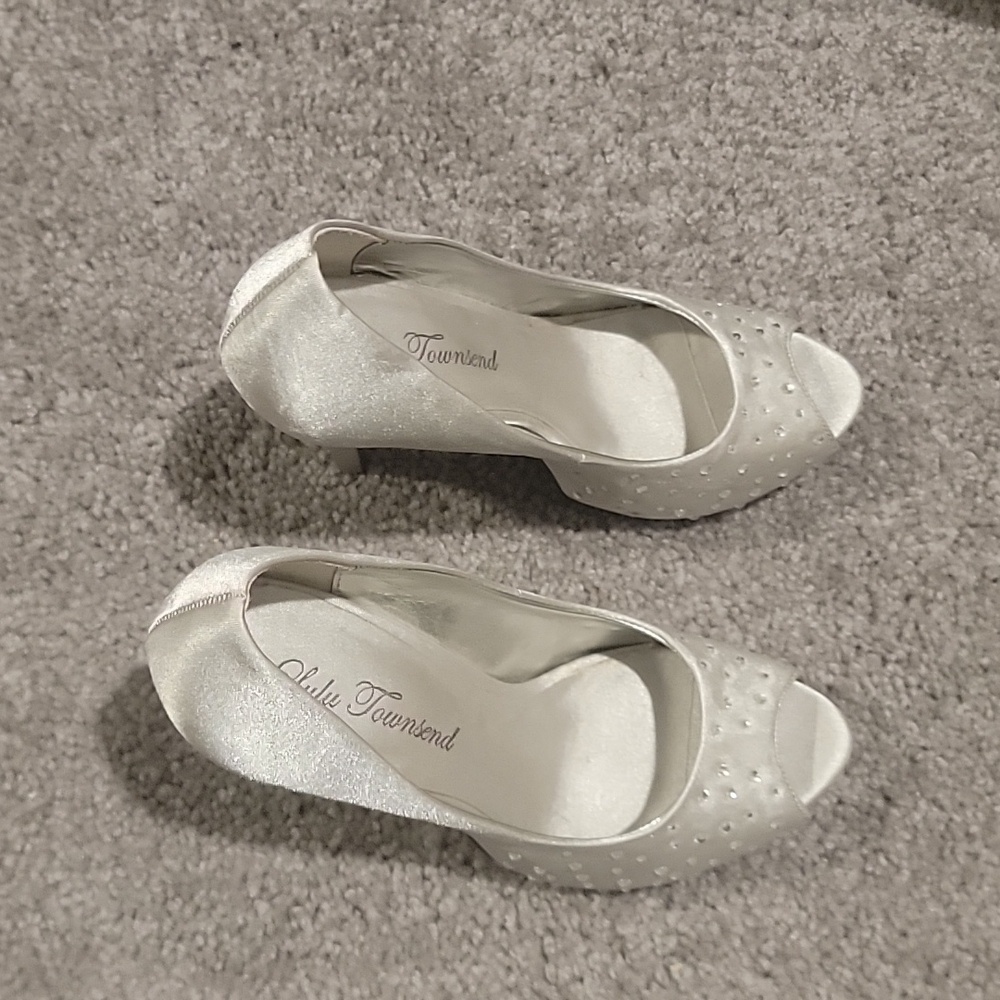 Lulu Townsend heels, 5.5, silver